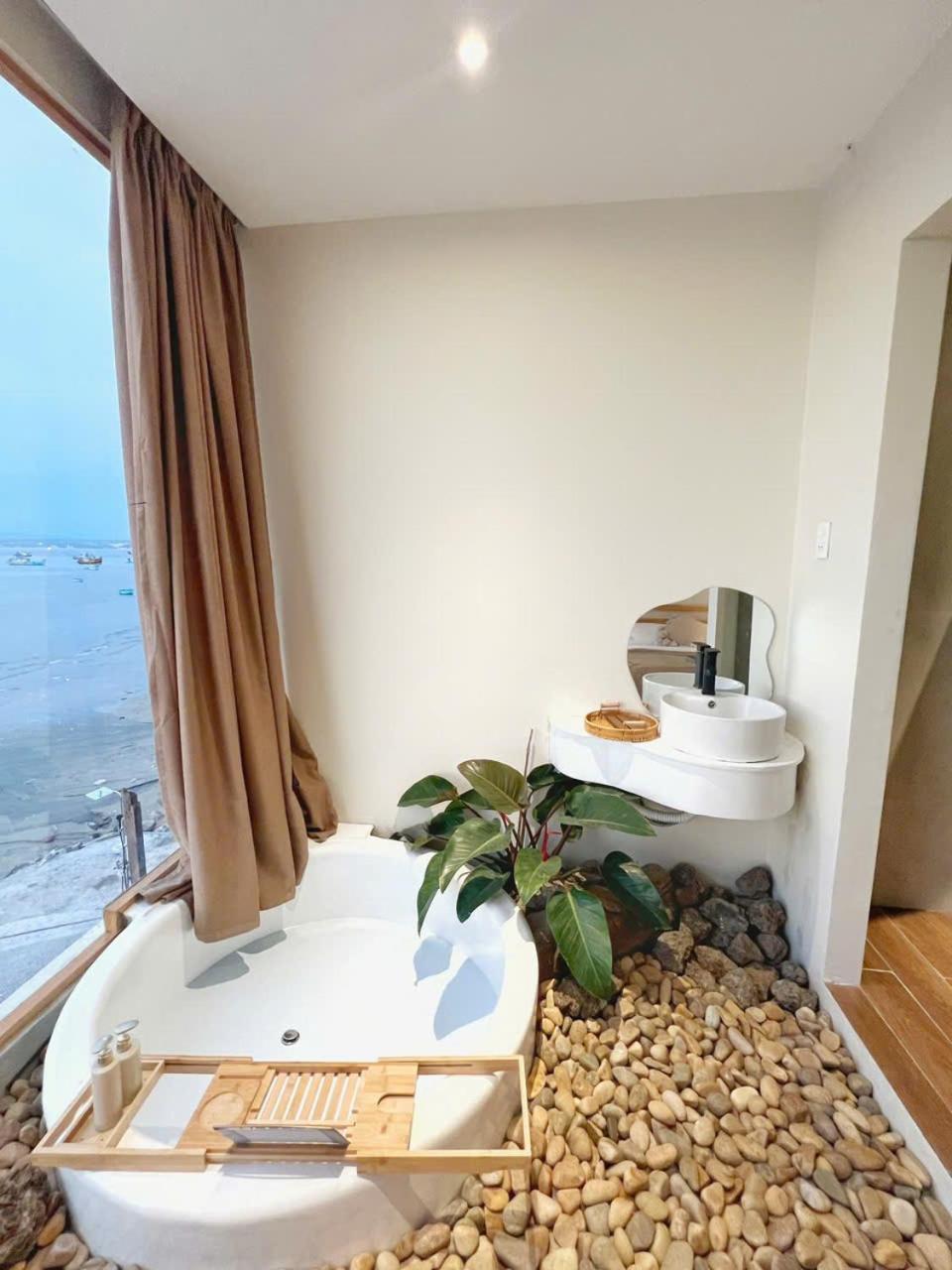 Sunset Story Hotel Ap Khanh Phuoc 외부 사진